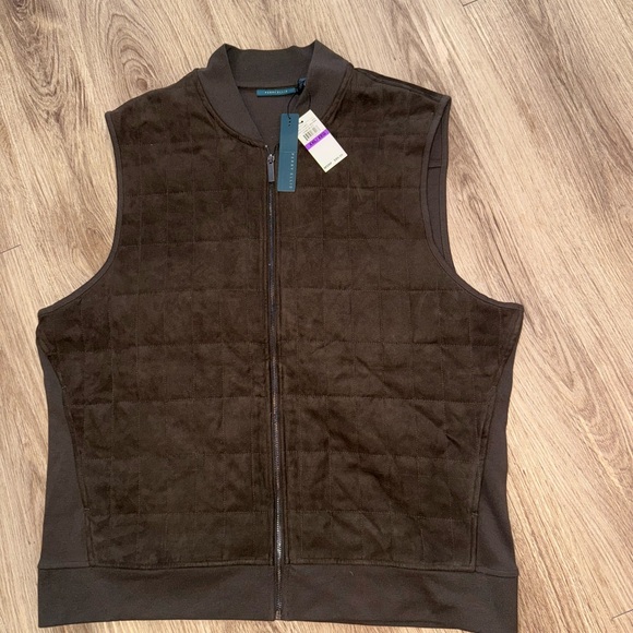 Men's NWT 2XL Brown quilted vest Perry Ellis zip front retail: 90$ - Picture 1 of 5